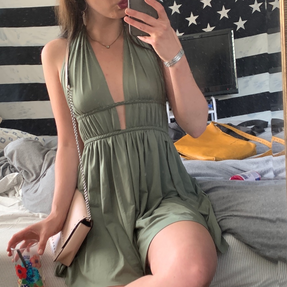 Halter top low v neck dress